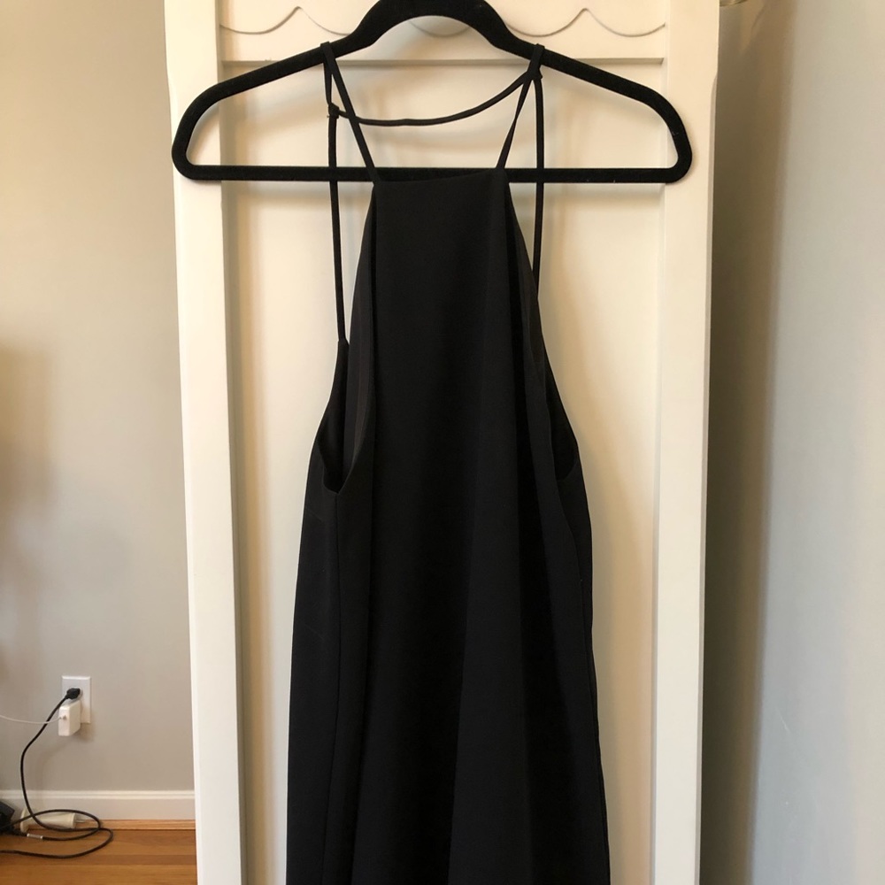 Tobi flowy black mini dress